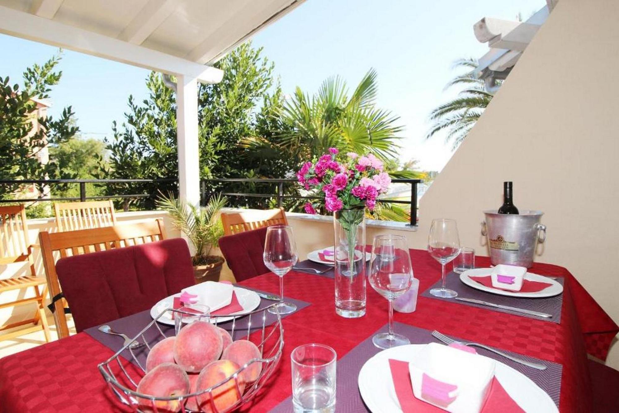 Rooms And Apartments Palma B&B Medulin Exterior photo